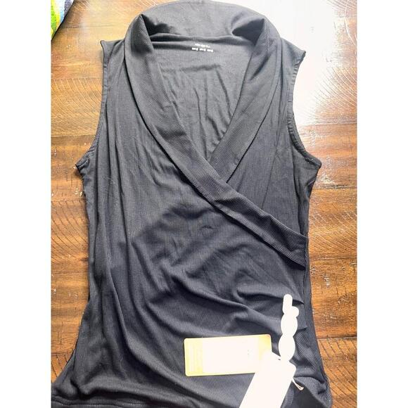 NWT OGL Sleeveless Wrap Top Womens Size M Black Ribbed - Picture 2 of 4